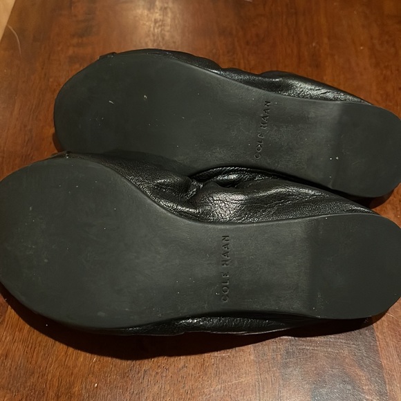 Womens Size 6.5 B Cole Haan Arvada Bow Ballet II Flat D43085 - Black leather - Picture 5 of 7